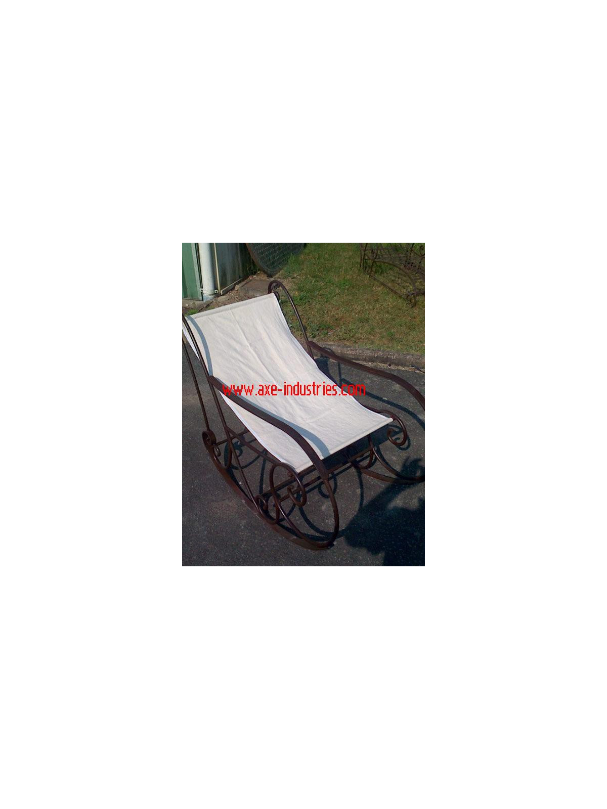 Rocking chair en fer forgé