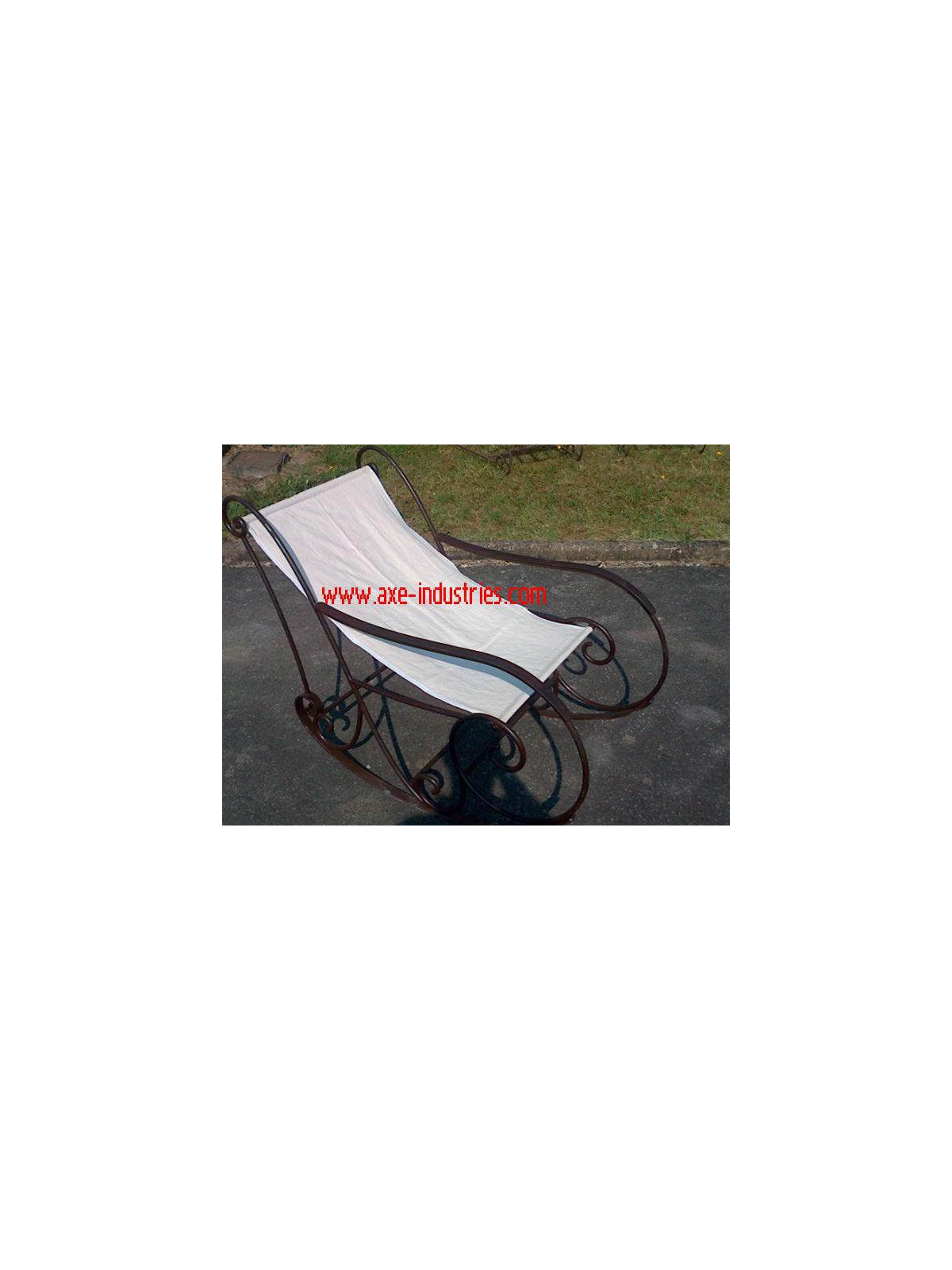 Rocking chair en fer forgé