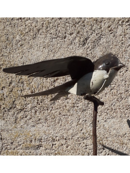 Tuteur hirondelle en vol